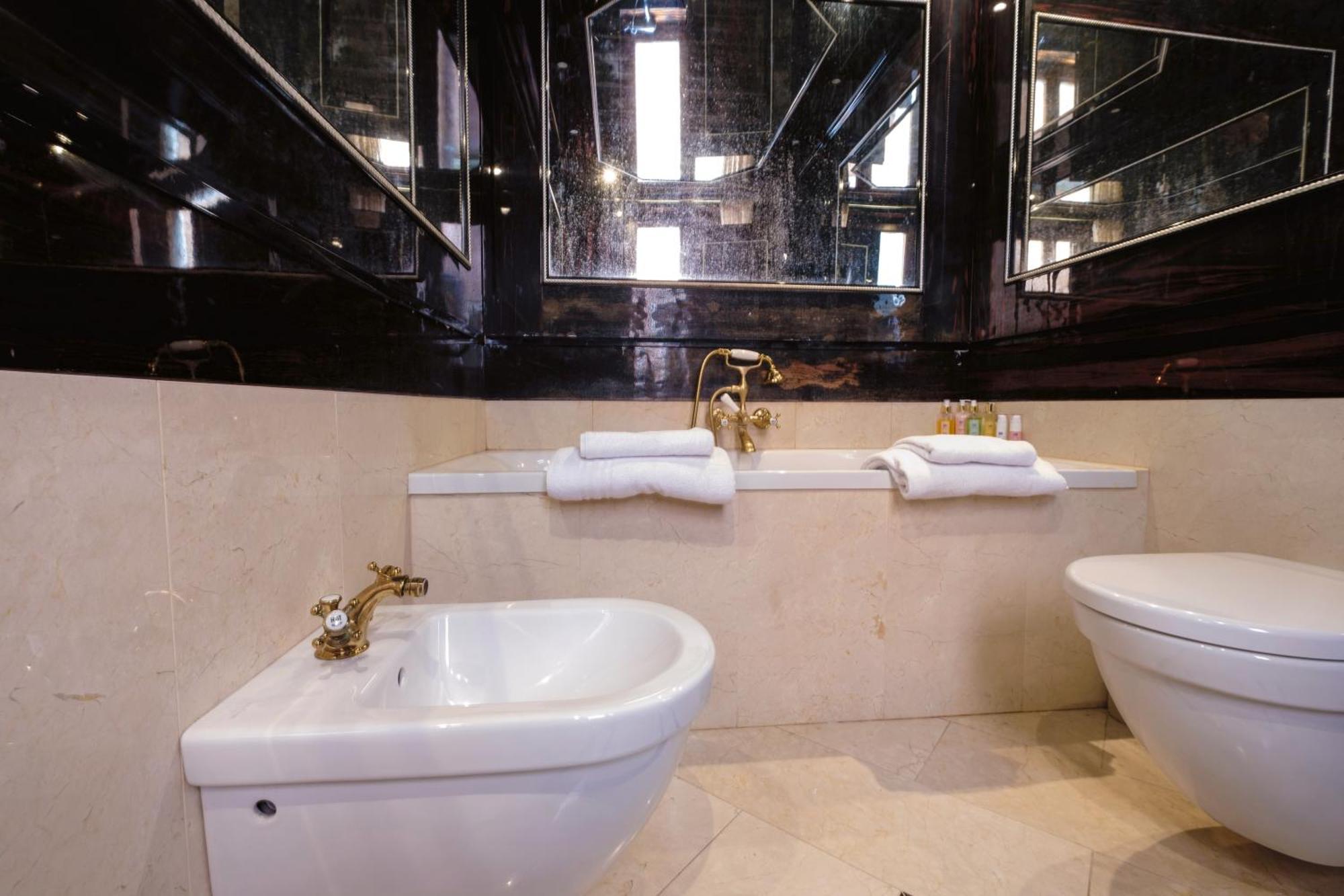 Palazzo Ca' Bernardo By Francesco Molon Hotel Venetië Buitenkant foto
